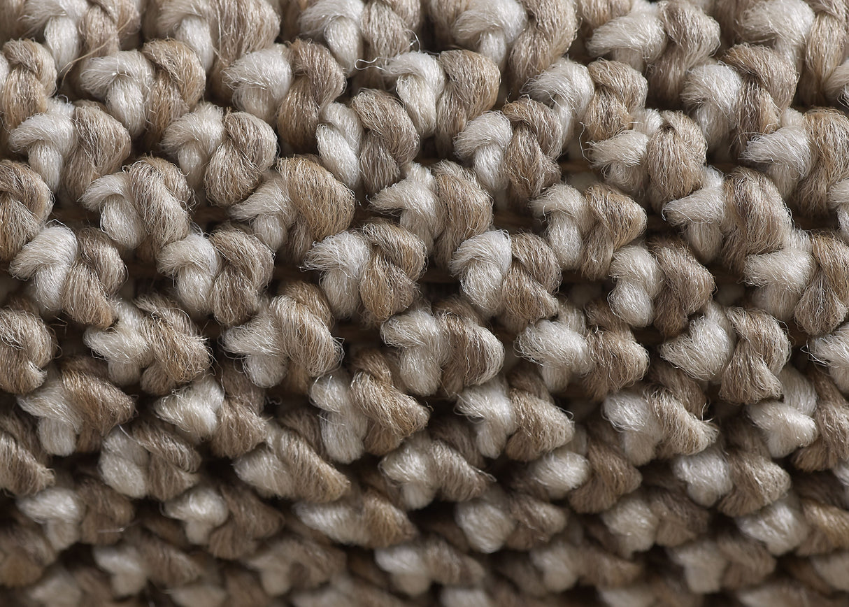 Eliz 4300 Brown – Modern solid-color rug for peace & harmony