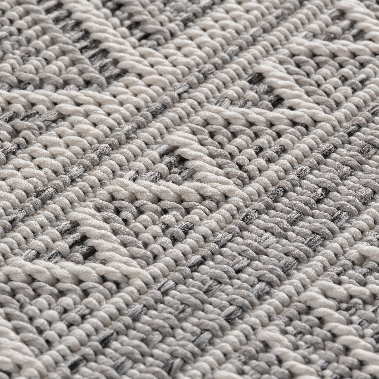 Arsen 1303 Grau – Wetterfester Teppich für Innen- & Außenbereiche