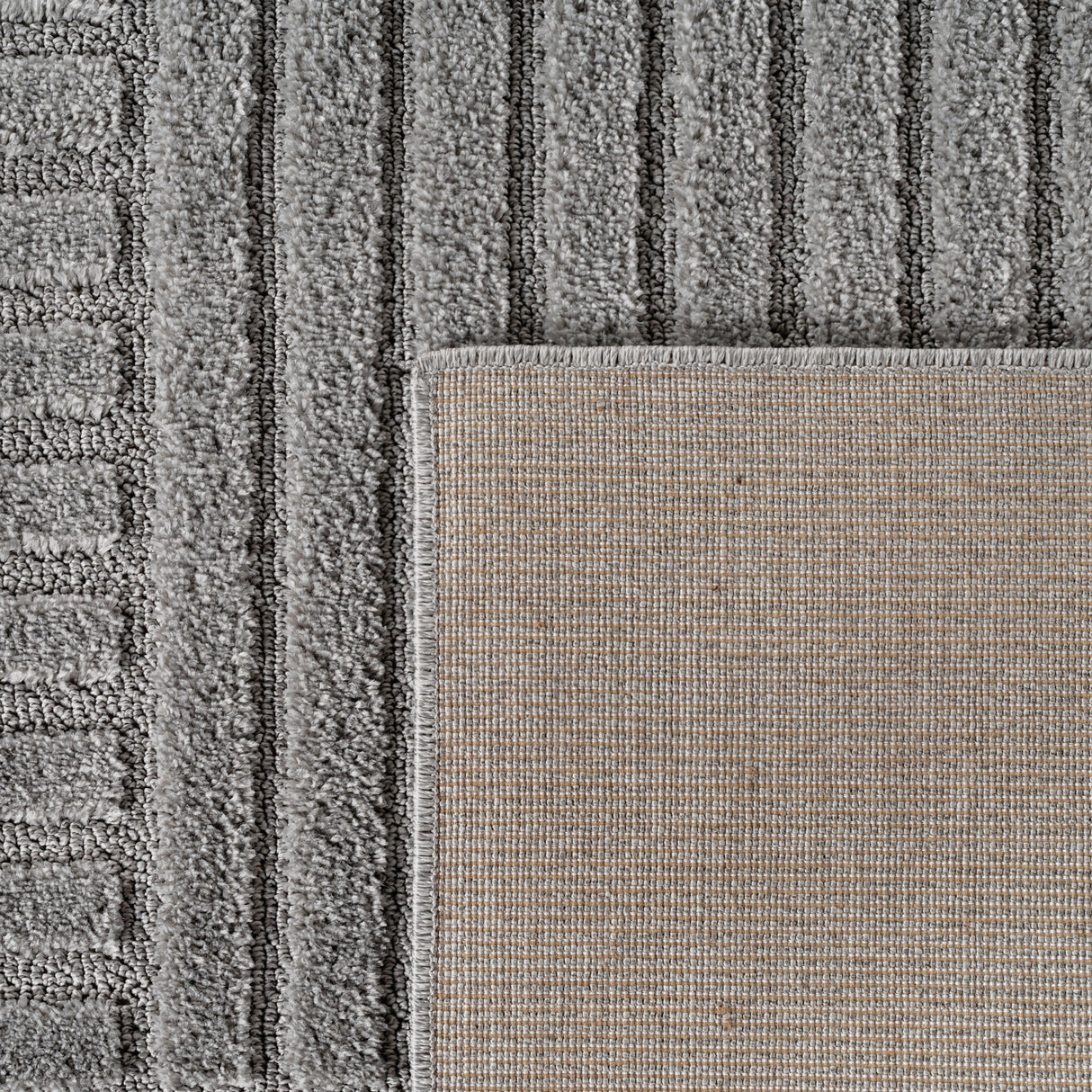 Pera 1123 Silber – Eleganter Uni Teppich mit ruhiger Ausstrahlung