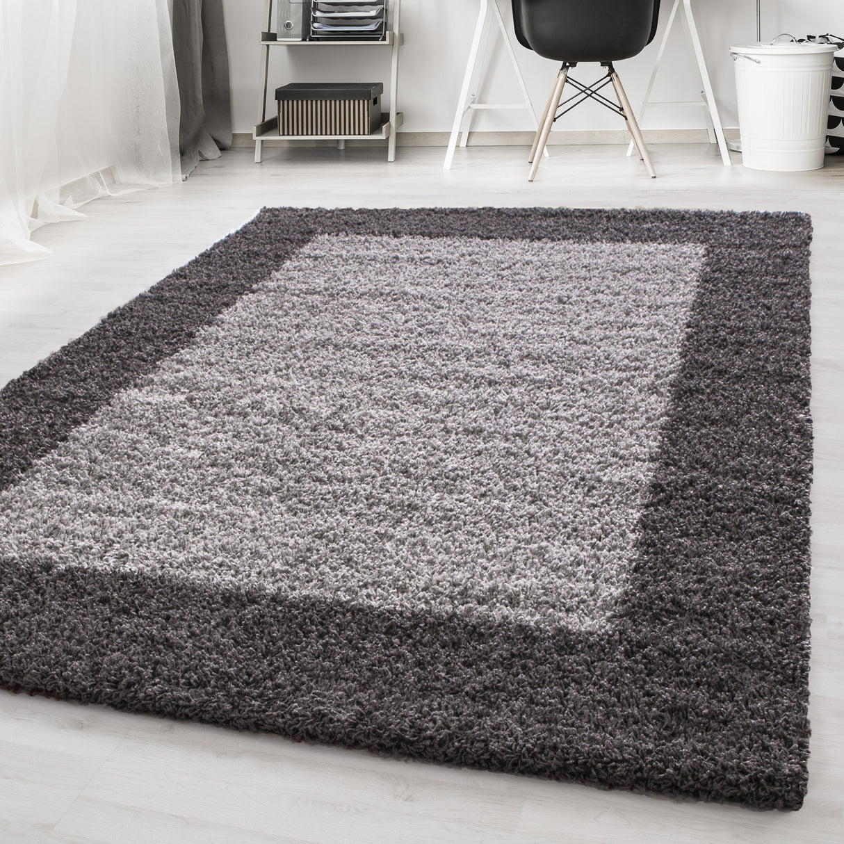 Dama 1503 Grau – Hochflor Shaggy Teppich für warme Wohnatmosphäre