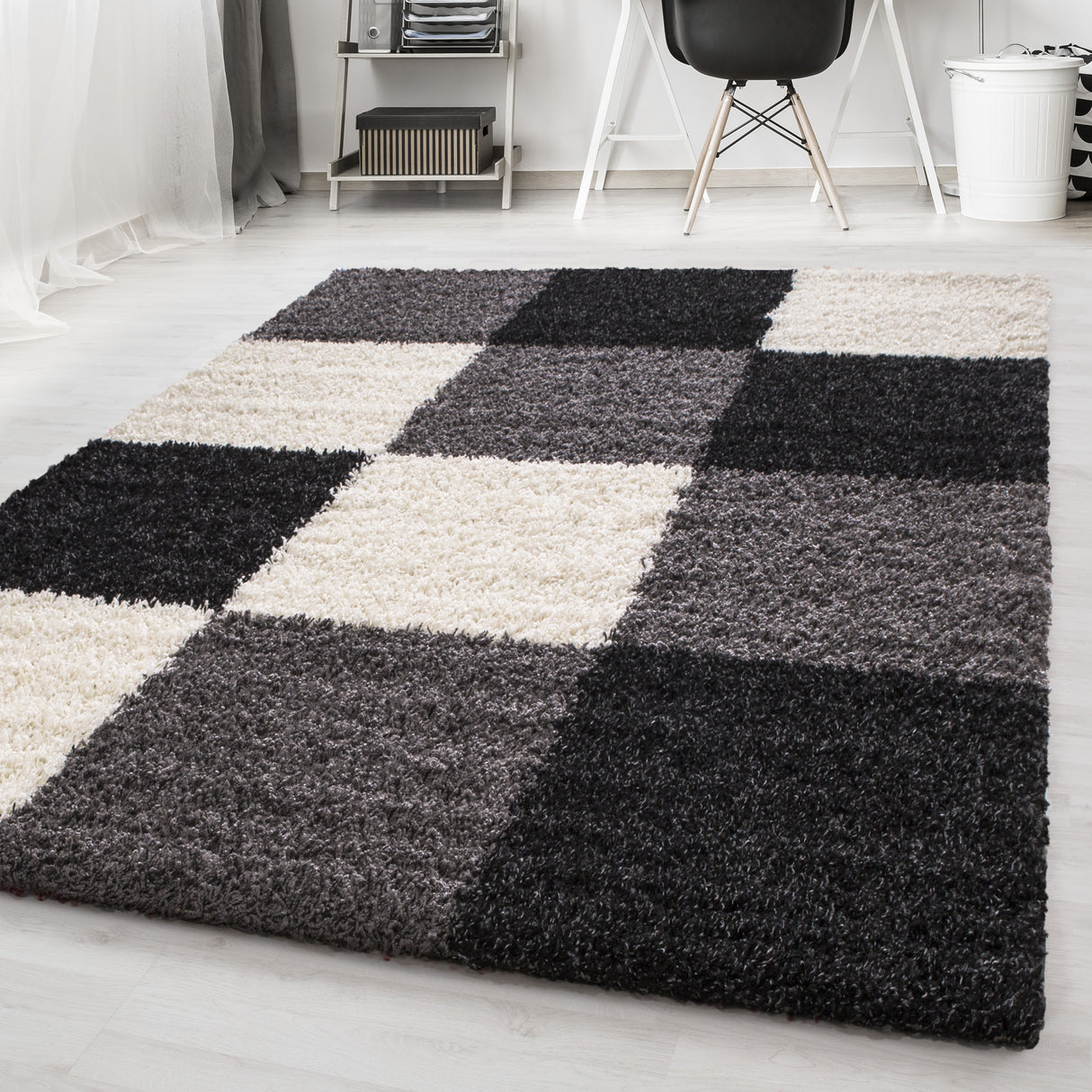 Dama 1501 Schwarz – Hochflor Shaggy Teppich für luxuriösen Wohnkomfort