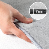 Laura 5400 Silber – Pflegeleichter Uni Teppich mit rutschfester Rückseite