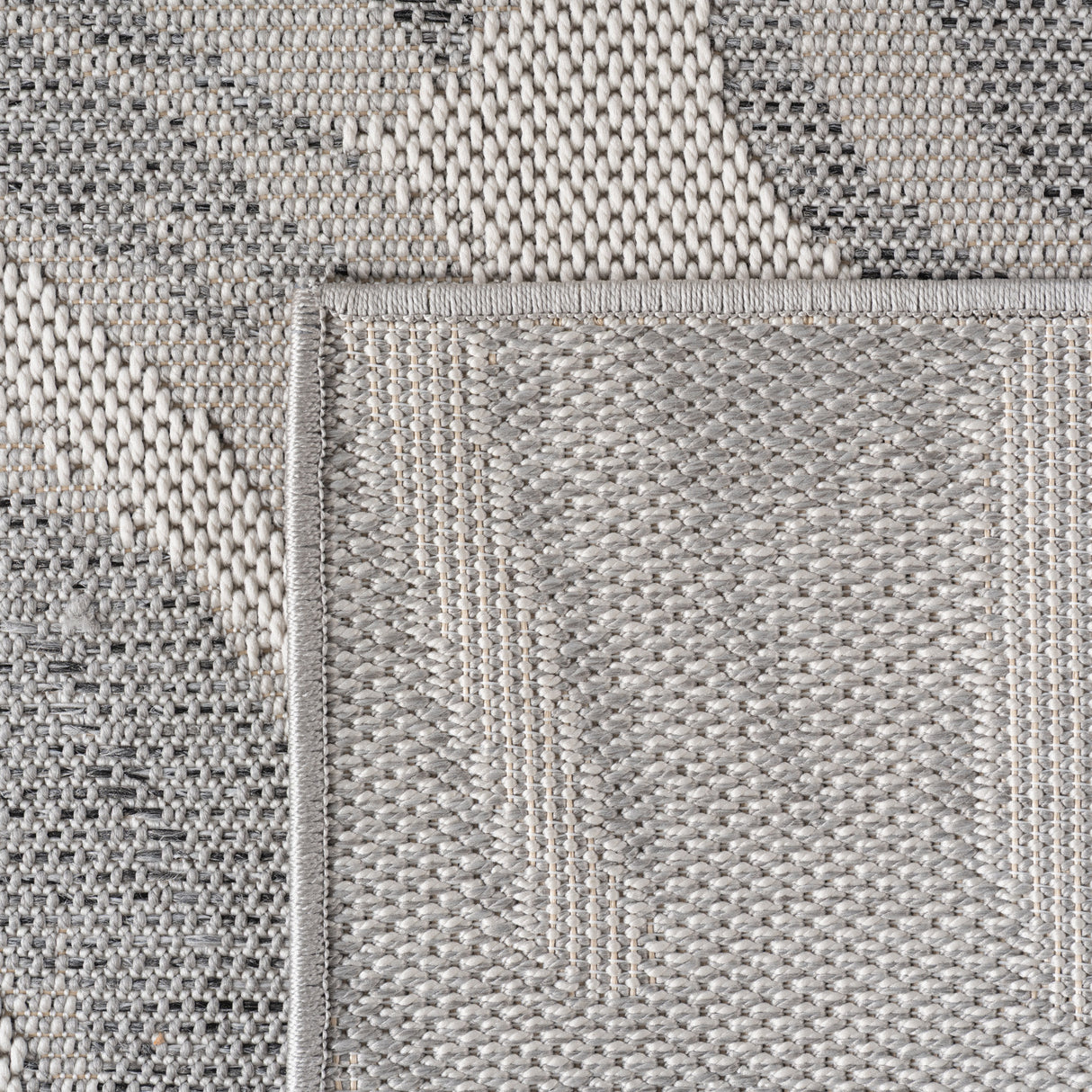 Arsen 1302 Grau – Wetterfester Teppich für Innen- & Außenbereiche