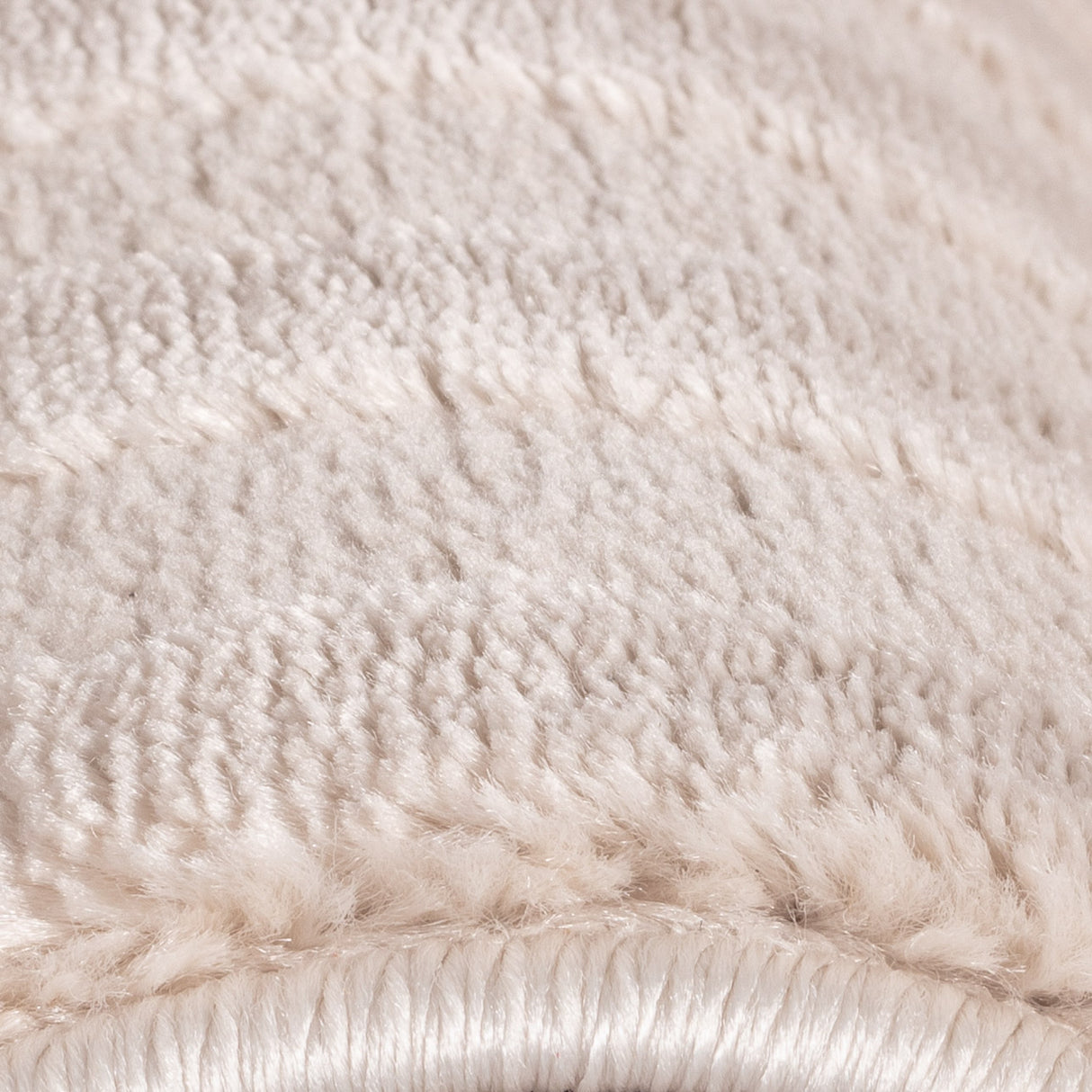 Bellino 1114 Beige – 3D Effekt Teppich mit moderner Struktur