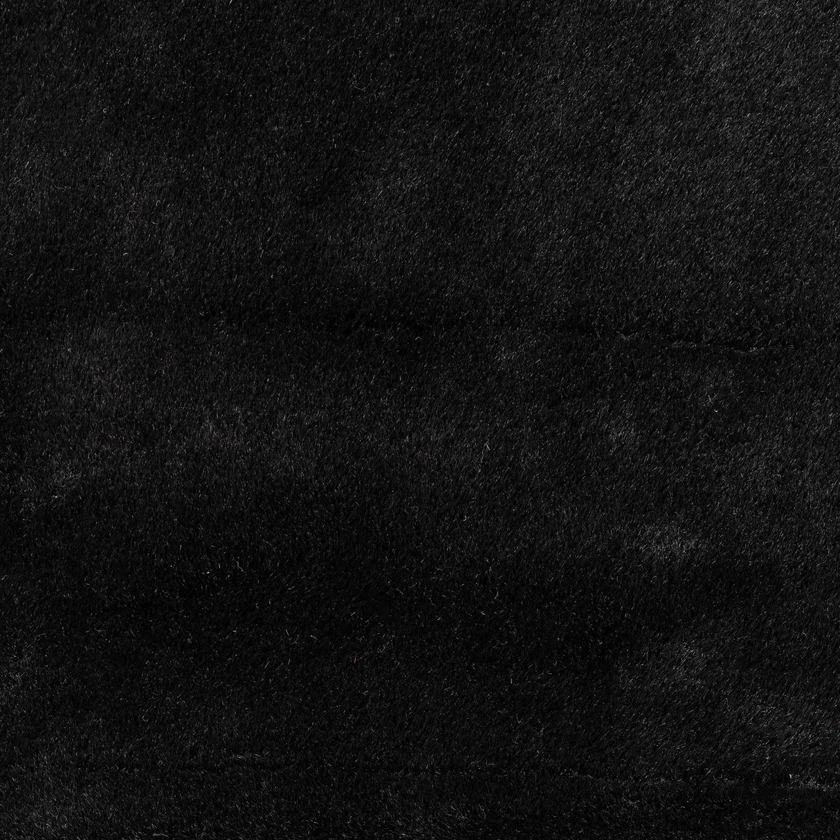 Nora 1400 Schwarz –  Moderner Uni Teppich mit rutschfester Filz-Rückseite
