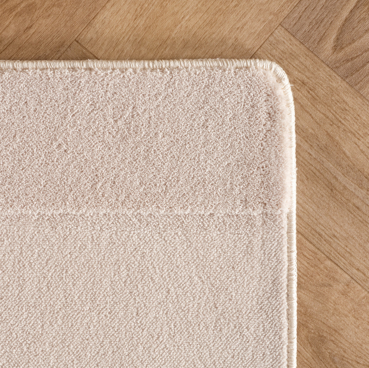 Benzano 1614 Creme – Moderner Uni Teppich mit zeitlosem Design