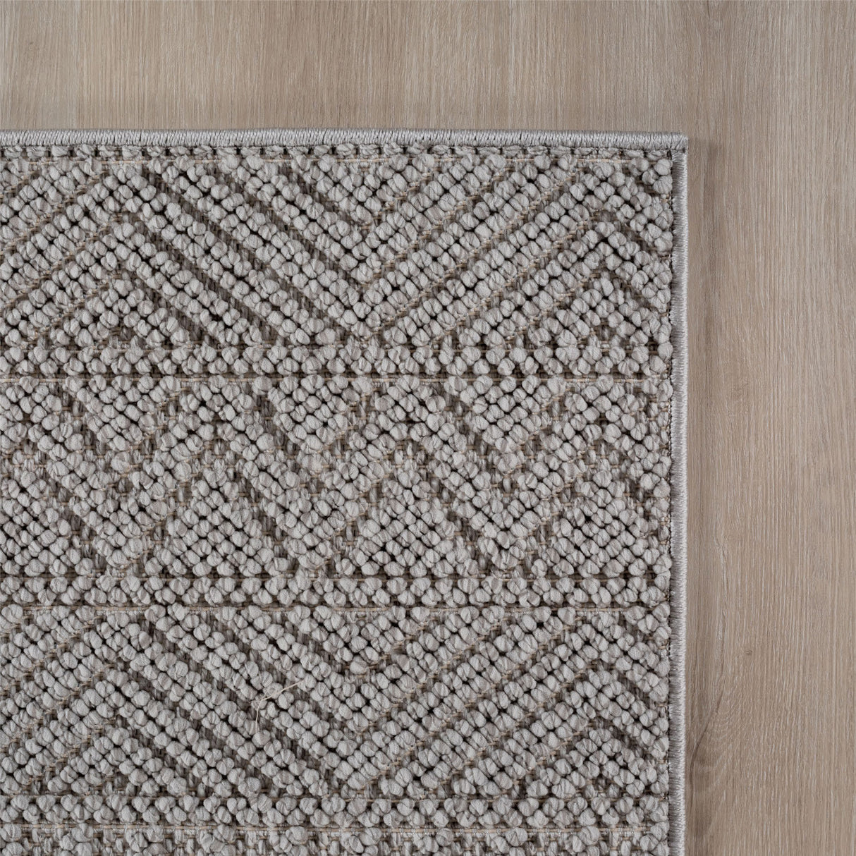 Mimoza 2202 Silber – Moderner Uni Teppich mit zeitlosem Design