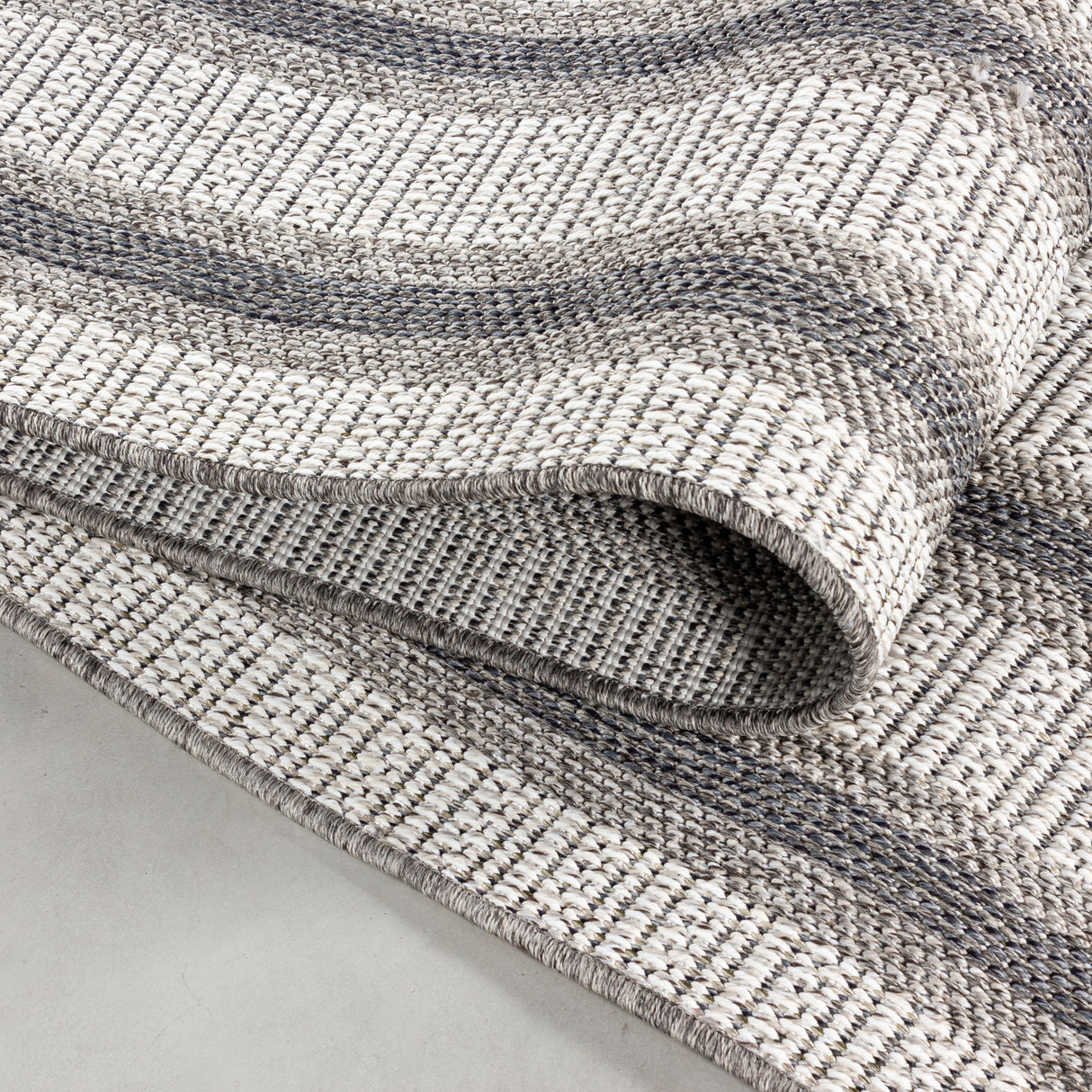 Avin 4901 Creme – Wetterfester Teppich für Innen- & Außenbereiche