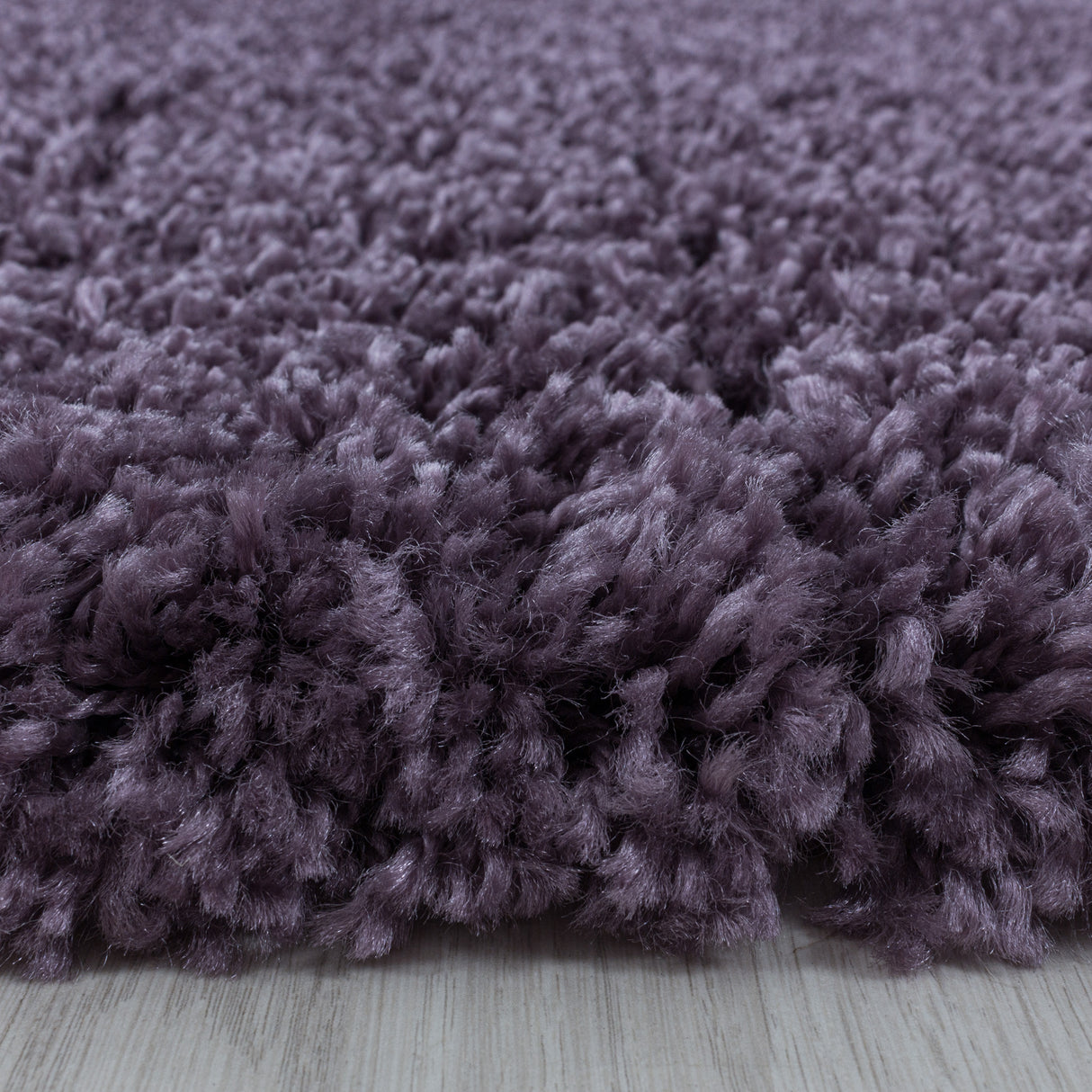 Paris 3000 Violett – Hochflor Shaggy Teppich für luxuriösen Wohnkomfort