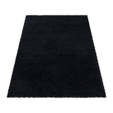 Paris 3000 Schwarz – Hochflor Shaggy Teppich für luxuriösen Wohnkomfort