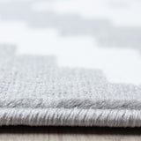 Nour 8005 Gri – Zamansız bir tasarıma sahip modern, düz renkli halı.