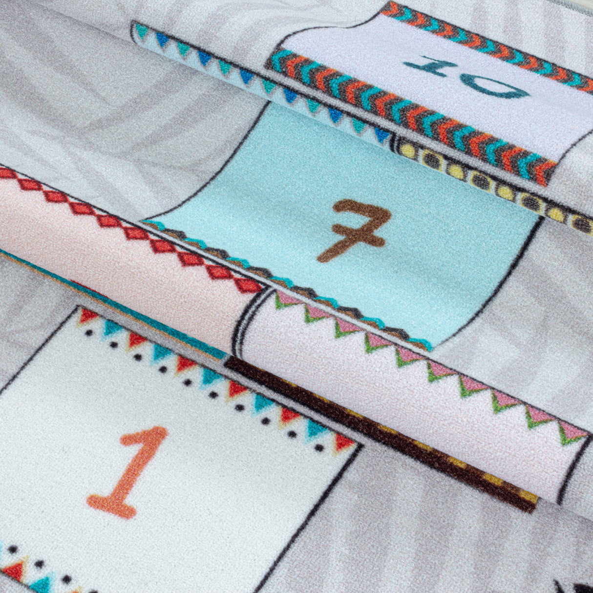 Diva 2903 Grau – Kinder Teppich – Rutschfester Kinderteppich mit weicher Oberfläche