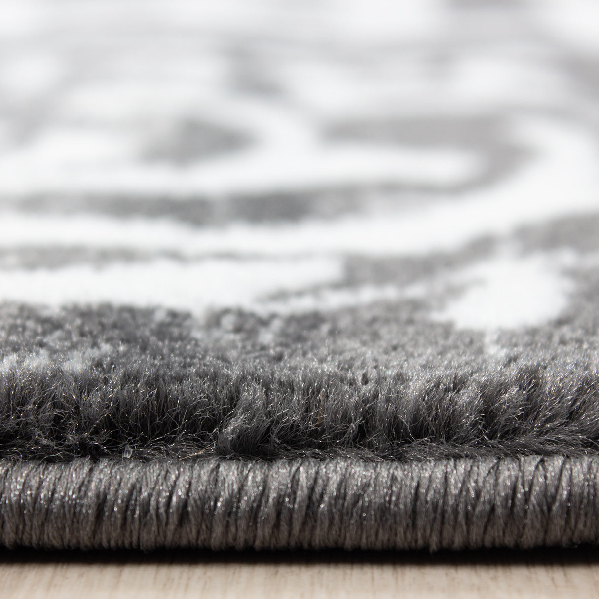 Carisma 6620 Grau – Moderner Uni Teppich mit zeitlosem Design